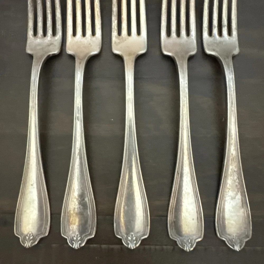 International Silver Silverplate BILTMORE Dinner Forks Set. Of 5